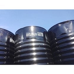 डांबर लिक्विड टाकीला आग; दोघांचा होरपळून मृत्यू