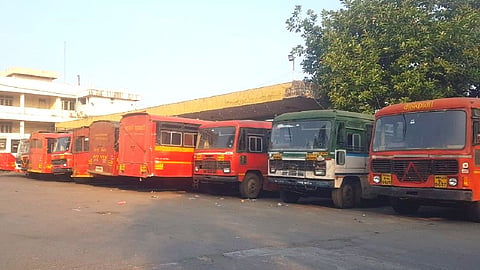 ST Bus