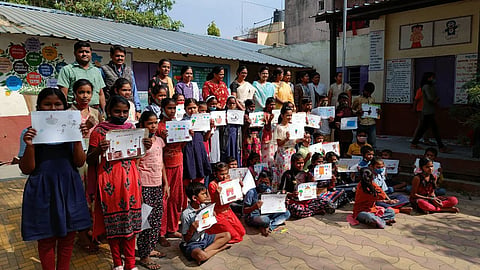 नेहरू म्हणायचे मुले देशाचे भावी आधारस्तंभ