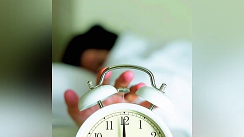 हसण्यासाठी जगा : जाग आनंदाची, मनाच्या प्रसन्नतेची!