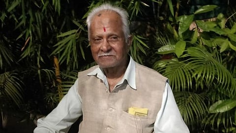 माजी तहसीलदार दिनकर निकम यांचे निधन