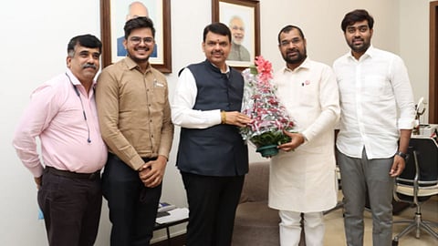 Sadabhau Khot and Devendra Fadnavis