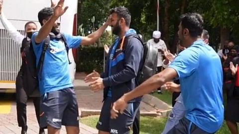 Cheteshwar Pujara Dancing