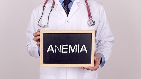 Men's health: केस गळणे, गिळताना त्रास..ही 5 लक्षणे पुरुषांमध्ये गंभीर आजाराची