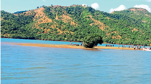 बामणोली पर्यटकांसाठी फेव्हरेट!
