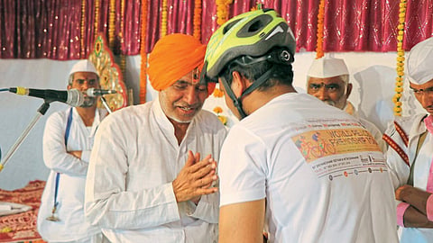 ...आणि सत्याचा शोध सुरू