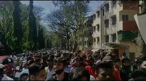 दहावी-बारावीच्या मुलांचे आंदोलन