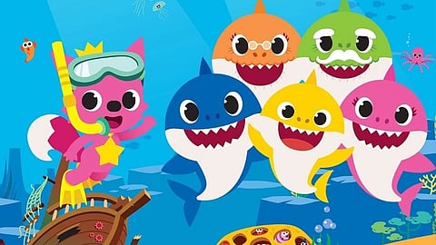 baby shark dance video becomes first to hit 10 billion views on youtube