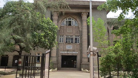 solapur court building