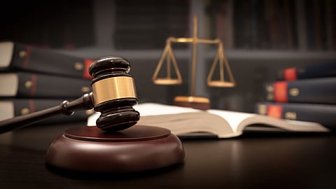 पतीच्या इशाऱ्यानंतरही परपुरुषाला अपरात्री फोन करणं म्हणजे वैवाहिक क्रूरपणा: हायकोर्ट