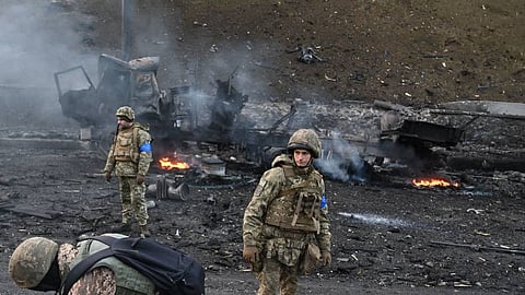 Ukraine Russia war vodafone at and t deutsche telekom free call roaming charge free sim in Ukraine rak94