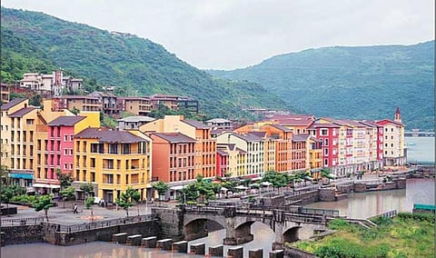 'लवासा' बेकायदा असल्याचा आरोप करणारी याचिका निकाली