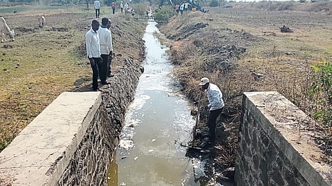 42 वर्षांच्या संघर्षानंतर शेतकऱ्यांना मिळाले सिंचनासाठी पाणी