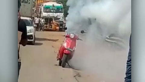 after ola s1 pro pure ev electric scooter catches fire in Chennai 4th incident in 4 days
