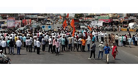 agitation in aalephata