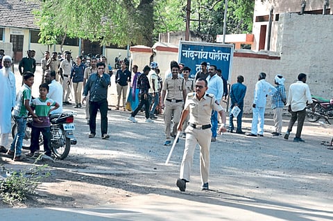नांदगाव पोलिस