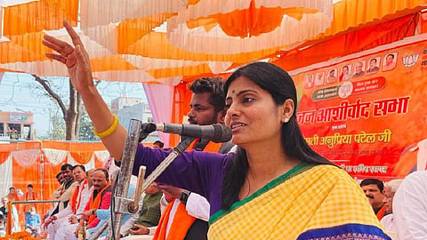 'उमेदवाराला विसरा, मोदींच्या नावे मत द्या; त्यांनी युद्धातून भारतीयांना वाचवलंय'