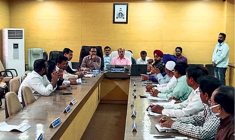 Meeting of Standing Committee of Nanded Waghala Municipal Corporation