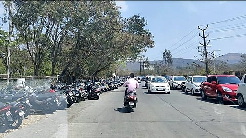 वाहतूक कोंडी