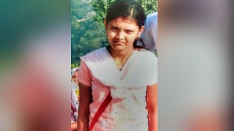 आरती अभिनंदन तळंदगे