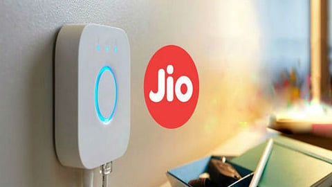 reliance jiofiber launched new plans at zero entry cost for postpaid users know details