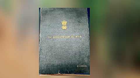 राज्यघटनेची मूळ प्रत मुंबईच्या सिद्धार्थ महाविद्यालयात जतन करून ठेवण्यात आली आहे.