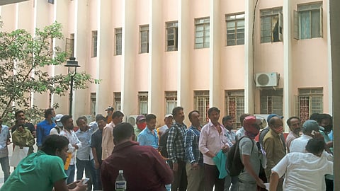 Voting Line