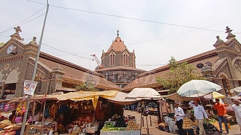Pune Mahatma Phule Mandai