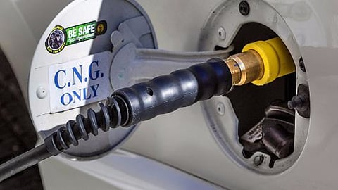 CNG-PNG Price Increases cng price hike of rs 4 and png price-of-rs 3 mumbai mahanagar gas limited mgl