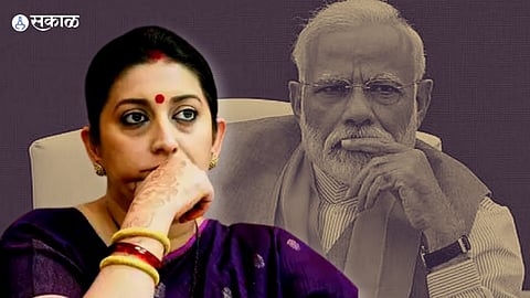 Smriti Irani 2004 demanding resignation Modi