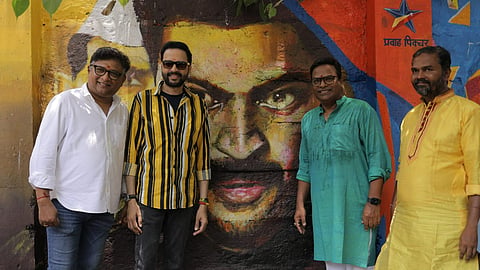 pravah picture new channel painted wall at tulasi pipe road dadar with film poster