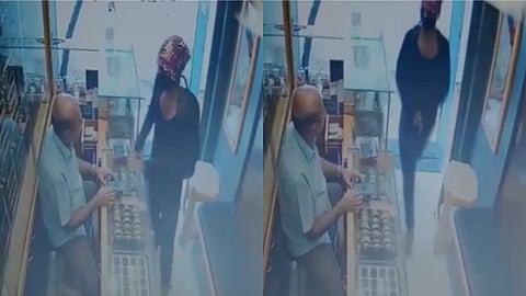 knife Attack on jewelers