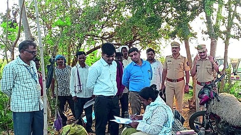 सरदार सरोवर प्रकल्पबाधित शेतकऱ्याला पावसाळ्यापूर्वी दिलासा