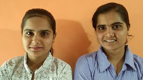 Kajal & Komal Adhav twin Sisters