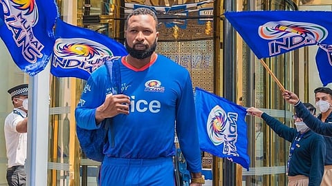 किती खोलवर जखम...मुंबई इंडियन्ससाठी Pollard ची इमोशनल पोस्ट