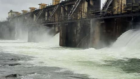 Water level at Dam reference image