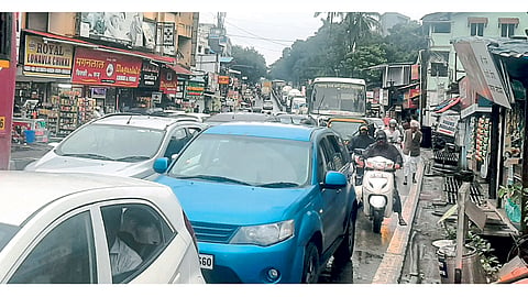 Diva City Traffic