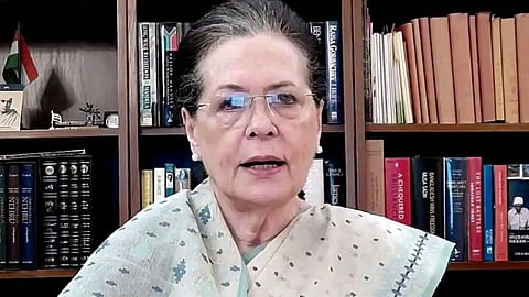 Sonia Gandhi Marathi News