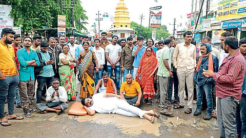 Parbhani congress agitation