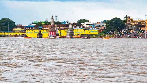 Increased discharge from Ujani Veer Dam Citizens on banks of Bhima river are cautioned