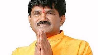 Hemant Godse Latest Marathi News