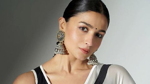 Alia Bhatt twitter trend celebrating domestic Voilence on men in darlings Movie.