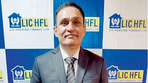 Ashwani Ghai is the new COO of LIC HFL finance mumbai
