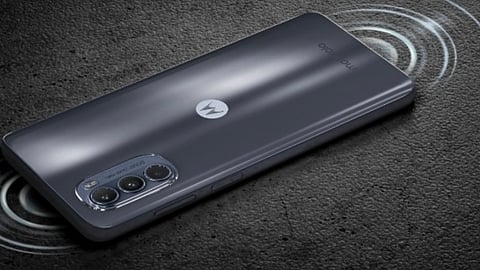 Moto 5G smartphone