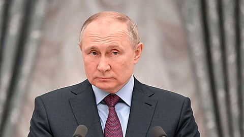 Russia : रशियात सैन्य तैनात करण्याचे पुतिन यांचे आदेश; पाश्चात्य देशांनाही दिला इशारा