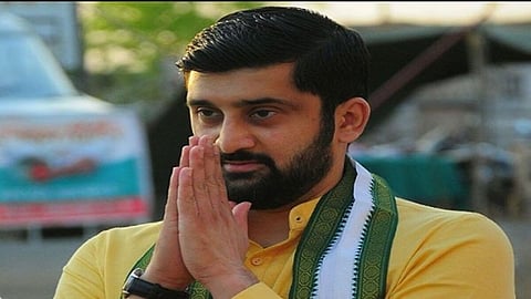 Salil Deshmukh