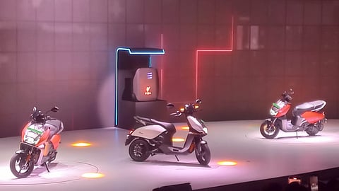 electric scooter hero vida v1 electric scooter launch price rs 1.45 lakh with 165 km range