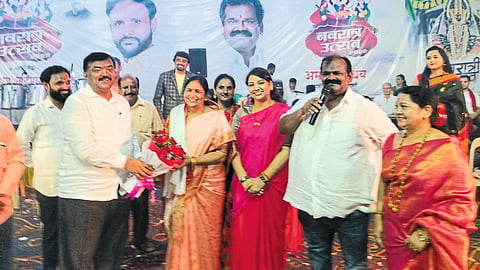 Sudhakar Badgujar felicitating MLA Seema Here. Neighbors Amol Jadhav, Sangeeta Jadhav, Balkrishna Shirsat etc.