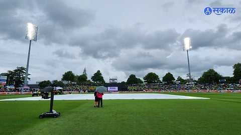 Ind Vs Nz 2nd ODI : सामना पावसामुळे रद्द, न्यूझीलंड मालिकेत 1-0 आघाडीवर