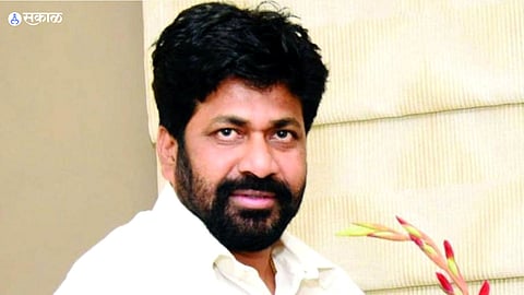 MLA Bacchu Kadu